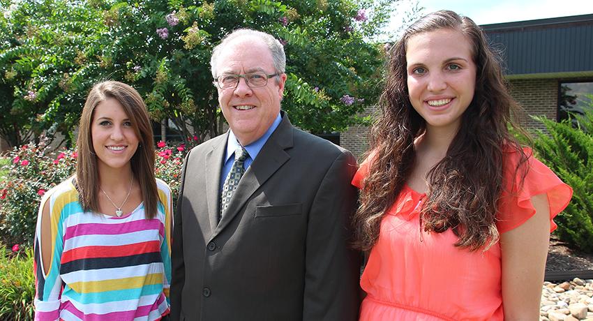 The College Foundation has awarded thousands of Vol State student scholarships over the years. Shown here are scholarship students from 2014 with Vol State president, Jerry Faulkner. 