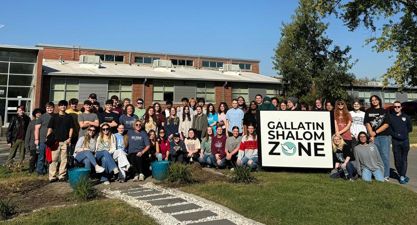 MCHS group picture at the Gallatin Shalom Zone